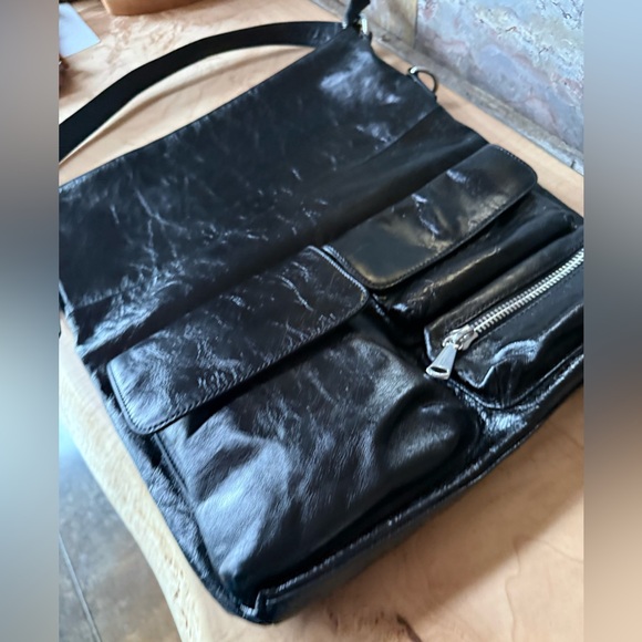 NWT HOBO brand black leather fold over or up, shoulder/CB new bag. silver hdw - Picture 4 of 16